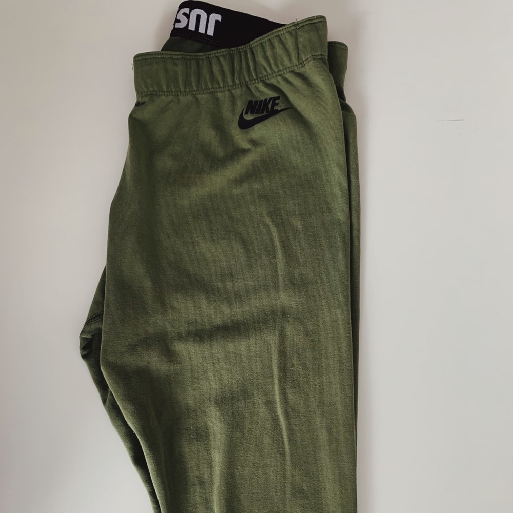 Nike leggings